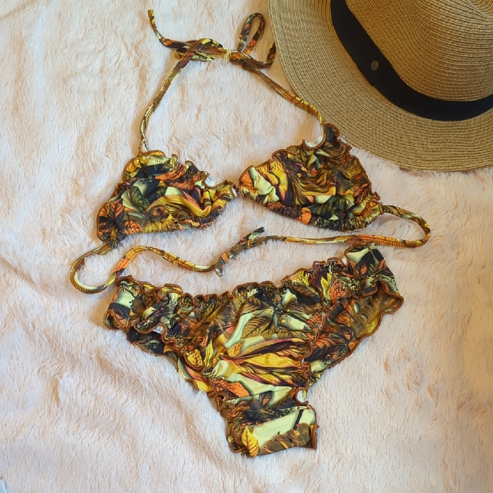 Leaf print two piece bikini set